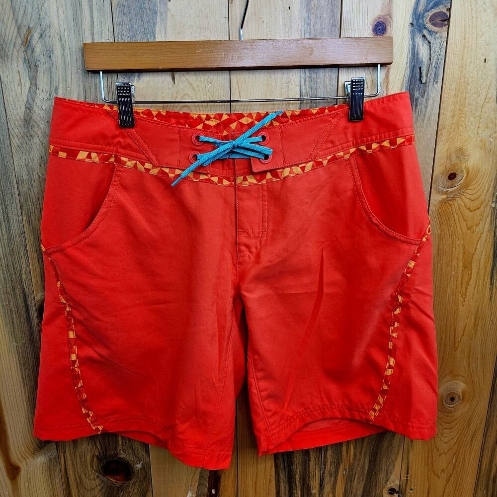 Columbia Viva Bonita Long Board Short
